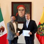 La Columna de “El Mono Grosero”…Tache de calificación a Poncho; para Ana Lilia “no hay, no hay”