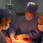 Mujer perdió una mama por mala praxis, médico es procesado