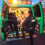 Mueren tres en choque entre una camioneta y una pipa