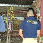 Catean inmueble en Apatzingán y aseguran sustancia con apariencia de narcótico y un arma de fuego Cateo Apatzingán 3