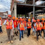 Con 45% de avance, comerciantes revisan obra del nuevo mercado de Pátzcuaro