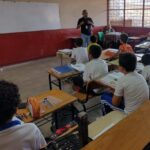 Cerradas 200 escuelas por violencia en Tierra Caliente: CNTE