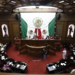 Condecoración “Suprema Junta Nacional Americana” a Luis Girarte Martínez: 75 Legislatura