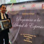 Galardonan a periodistas michoacanos en la Ciudad de México