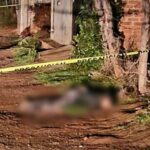Esposado y con heridas de bala, localizan el cuerpo sin vida de un hombre en Tangamandapio