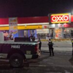 Delincuentes roban un OXXO en la Amalia Solórzano de Morelia