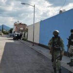 Inseguridad: acribillan a dos hombres a bordo de una moto, en Zamora