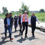 Supervisa Alfonso Martínez limpieza y dragado en colonias del Poniente de Morelia
