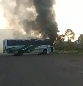 Autobús quemado 