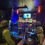 Dos personas detenidas y droga asegurada, resultado de cateo realizado en un bar de la colonia Loma Real