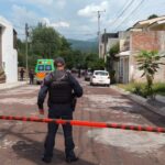 Acribillan con armas largas a 3 hombres y una mujer dentro de una casa, en Zamora