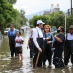 Supervisa Alfonso Martínez calles afectadas por desfogue de la presa