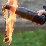 Lanzan bomba molotov en contra de la empresa “Más Aprisa”, en Morelia