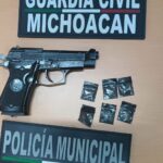 Detienen a un hombre con réplica de una pistola y droga, en Zamora