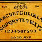 Jugaron con la Ouija y su vida se llenó de miedo y angustia