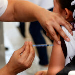 Vacúnate contra la influenza y protégete con estas