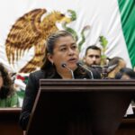 Busca Belinda Iturbide defender a ciudadanos de los cobros excesivos de la CFE