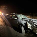 Muere joven al chocar su vehículo contra barra de contención