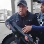 Exalcalde de Contepec y su hijo salen libres; Sedena investiga arma de un elemento
