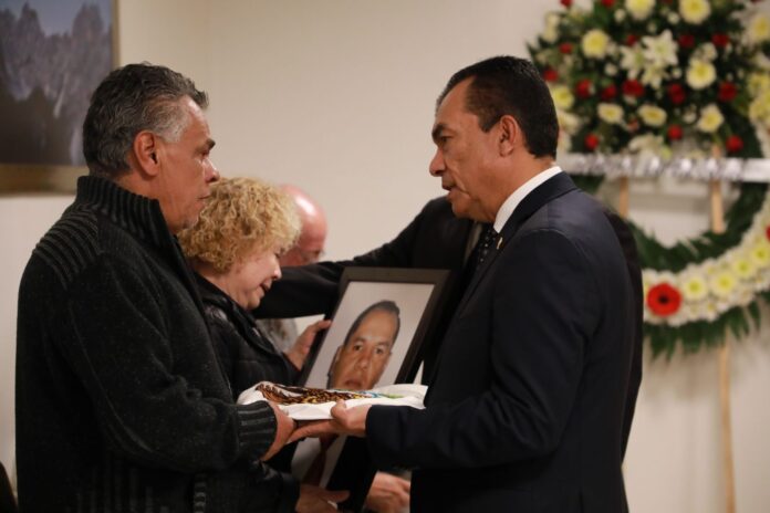 Homenaje, comandante Zamora