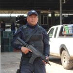 Policía Auxiliar vigila empaques de mango