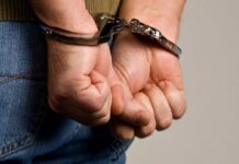 Tras asalto a mano armada en tienda de conveniencia, FGE captura a ladrón