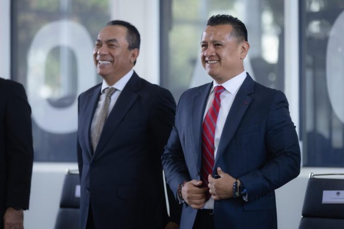 Carlos Torres y Adrián López Solís
