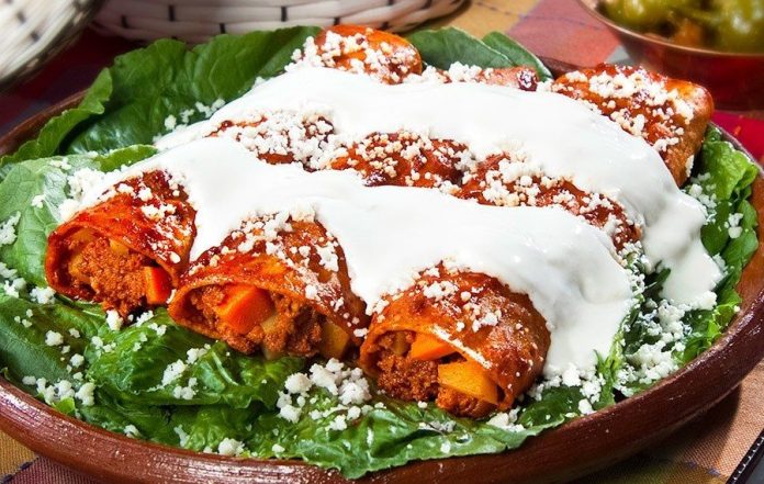 900X570_Enchiladas-Morelia-Style-With-Chorizo-And-Potatoes-900x570