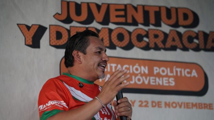 Victor Manríquez