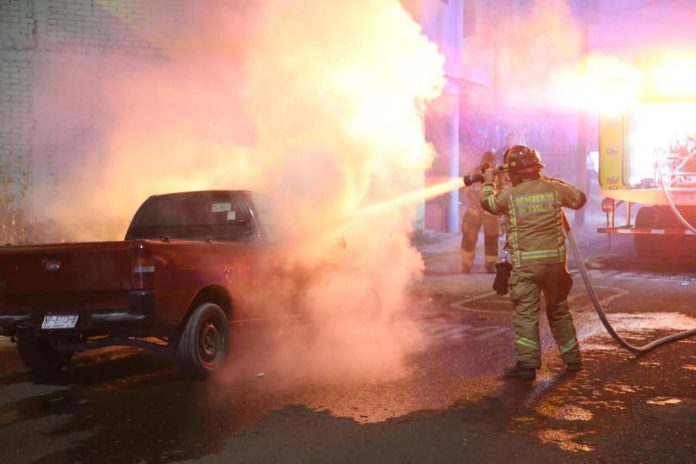 Incendio camioneta
