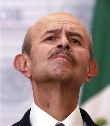 La Columna de “El Mono Grosero”… Fausto desaire a Wilfrido …que a Feyo le pueden caer los gringos
