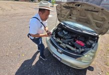Con módulo móvil, facilitan el registro oficial y gratuito de autos en Apatzingán