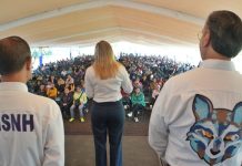 Universidad Michoacana, madres y padres de familia, hagamos equipo: Rectora