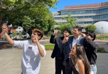 Se reúne Alfonso Martínez Alcázar con jóvenes de la Universidad Estatal de Sacramento