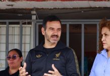 Yankel Benítez supervisa pavimentación en colonia Arboledas