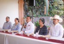 “Mi alianza es con el pueblo”: Carlos Torres Piña