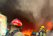 Gobierno de Morelia atiende y controla incendio en fábrica